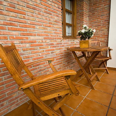 Vivienda Casa Luisa Apartment โกมิญาส ภายนอก รูปภาพ