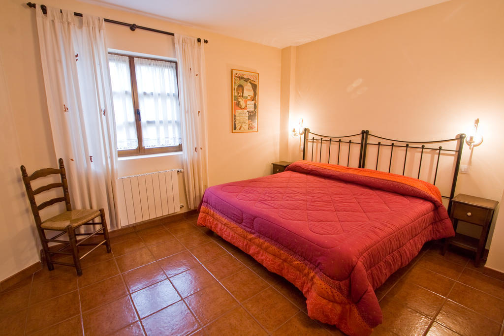 Vivienda Casa Luisa Apartment โกมิญาส ห้อง รูปภาพ