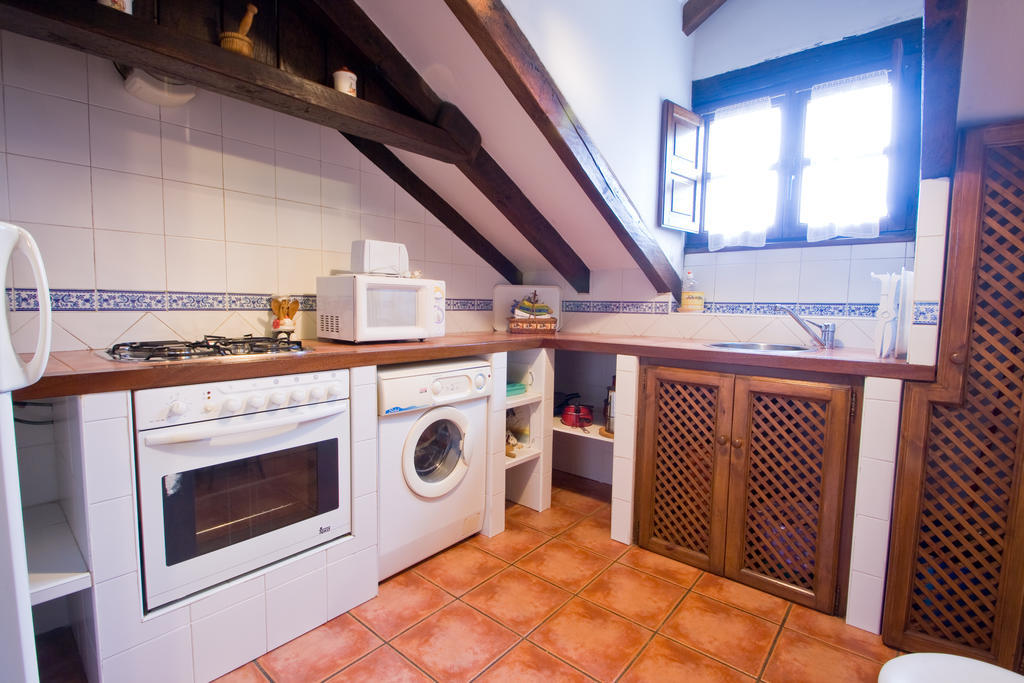 Vivienda Casa Luisa Apartment โกมิญาส ภายนอก รูปภาพ
